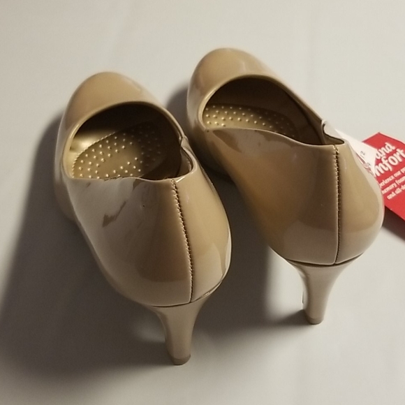 Shoes - Picture 3 of 3